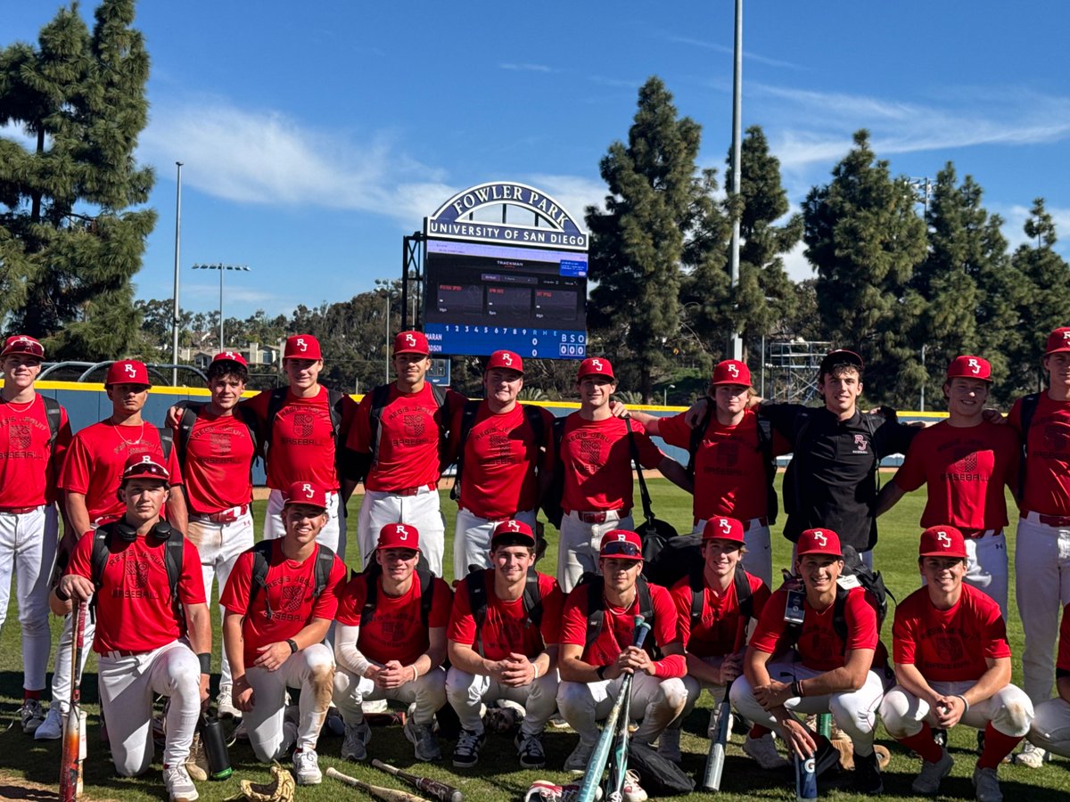 Regis Jesuit Baseball tweet media