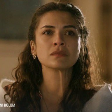 007mizantrop's tweet image. serhat yıldız'ı o kadar cepte görüyordu ki yıldız'ın ondan vazgeçip başkasıyla evlenme ihtimalini asla düşünmeden boşadı onu. yaşadığı toplumun normları zaten yıldız'ı bekar bir kadın olarak bırakmazdı, bunu bile hesaba katmadı. yıldız serhat'ın aksine gerçek bir sevgi ve…