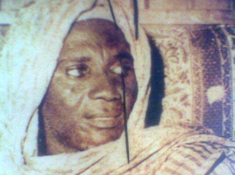 ahad_dieng's tweet photo. Ñaar buñu dee ànd di wut àddina ta manu ñoo juboo, am na ca ku bëgg a nax moroom ja.

Ñaar buñu dee ànd di wut Yàlla ta manu ñoo juboo, am na ca ku wutut Yàlla.

          CHEIKH ABDOUL AHAD ❤️🙏🏿 https://t.co/sAWlVmaqU4