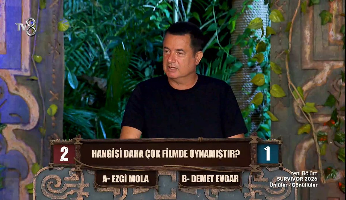 kadnezya's tweet image. acuna bakın demet evgar ile olan düşmanlığı bitirmeye çalışıyor galiba