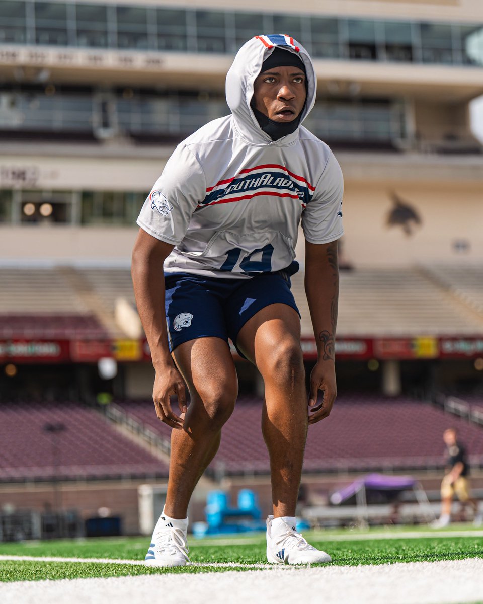 D2⚡️ ★ ★ ★ ☆ ☆ tweet media