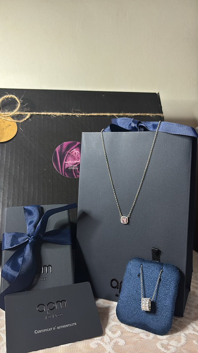 gifts_ron's tweet photo. سلاسل apm✨💜 https://t.co/KbEerjhEIV