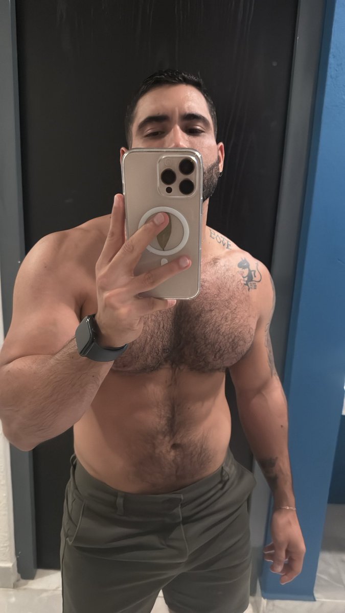 JDaniel tweet media