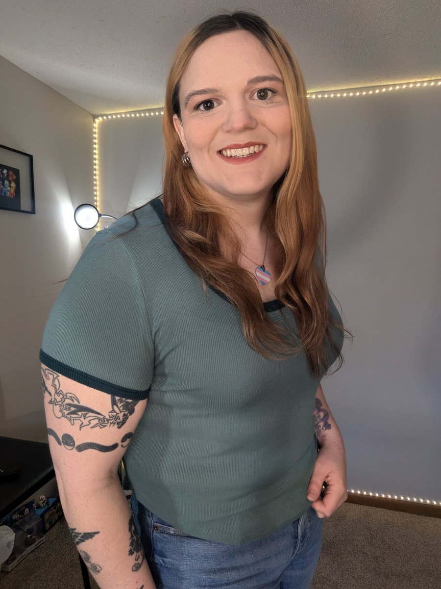 sophi.bloomsvt tweet media