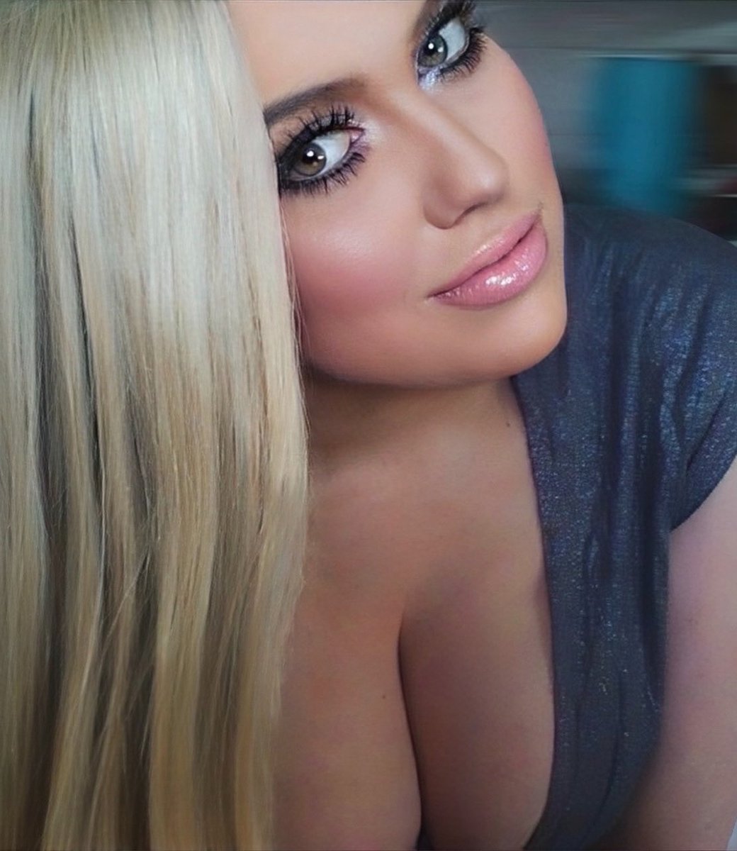 travelingflying's tweet image. I am proud to be White 🤍