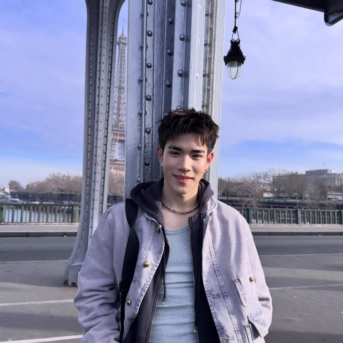 nongsiii's tweet photo. DAY 1😋
cr: jaojack

FOURTH X LV JOURNEY

#LVMenFW26 #LouisVuitton 
#Fourthnattawat #โฟร์ทณัฐวรรธน์ https://t.co/ZWCt0qH6jr