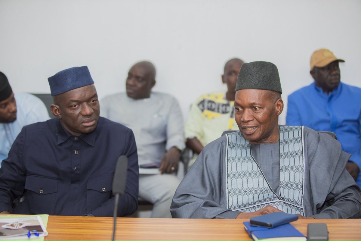 Ministère de l'Industrie et du Commerce tweet media