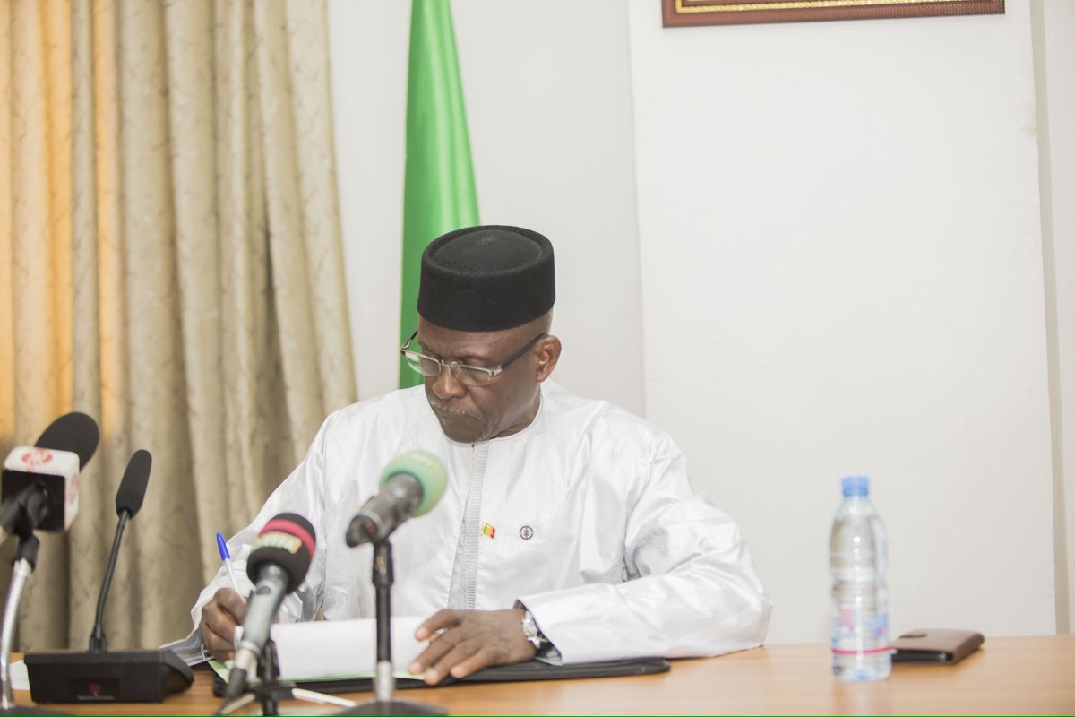 Ministère de l'Industrie et du Commerce tweet media