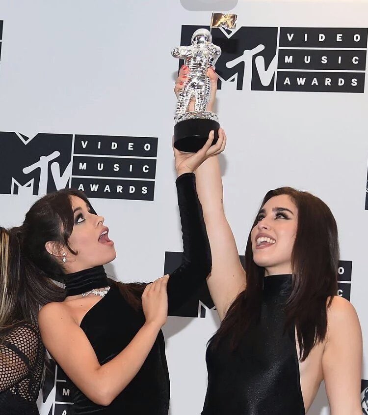 camrenhn's tweet photo. 2016 …. https://t.co/YTqawxdM8F
