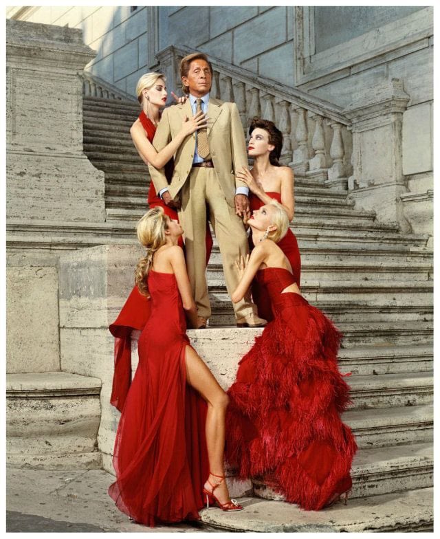 ciao Rosso Valentino … 
#Valentino #ValentinoGaravani #madeinitaly #leaderassicurazioni