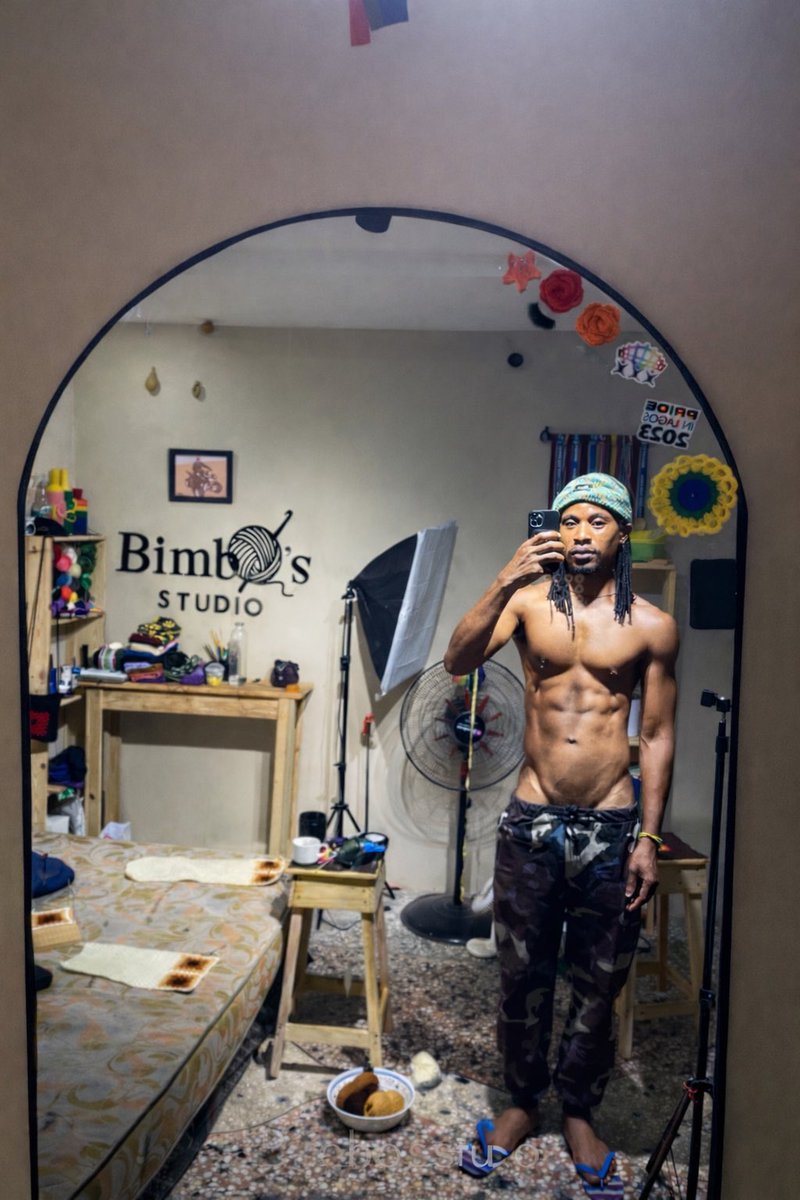 bimbostweet's tweet photo. Hello https://t.co/aR2hHKjqb8