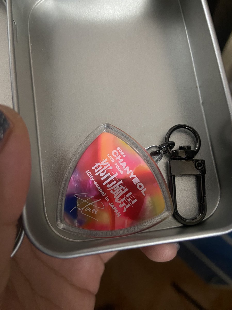 ___fbbb's tweet image. ปิ้กกีต้าคอนชานยอล 200 รวมส่ง
 #ตลาดนัดEXO