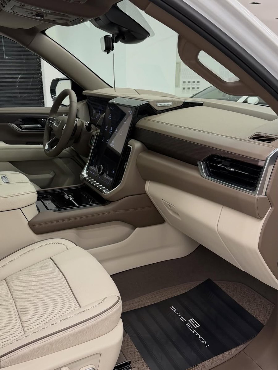 GMC Yukon Denali 2025 🤍🤍
