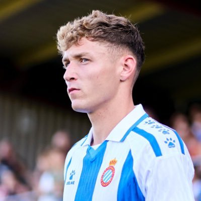 🚨Hugo Pérez lo tiene cerrado con el Nàstic 🚨

El jugador pasará revisión médica mañana o pasado mañana  y se incorporará a los entrenamientos ⚽

Segundo fichaje en este mercado, destinado a reforzar la defensa 🛡️