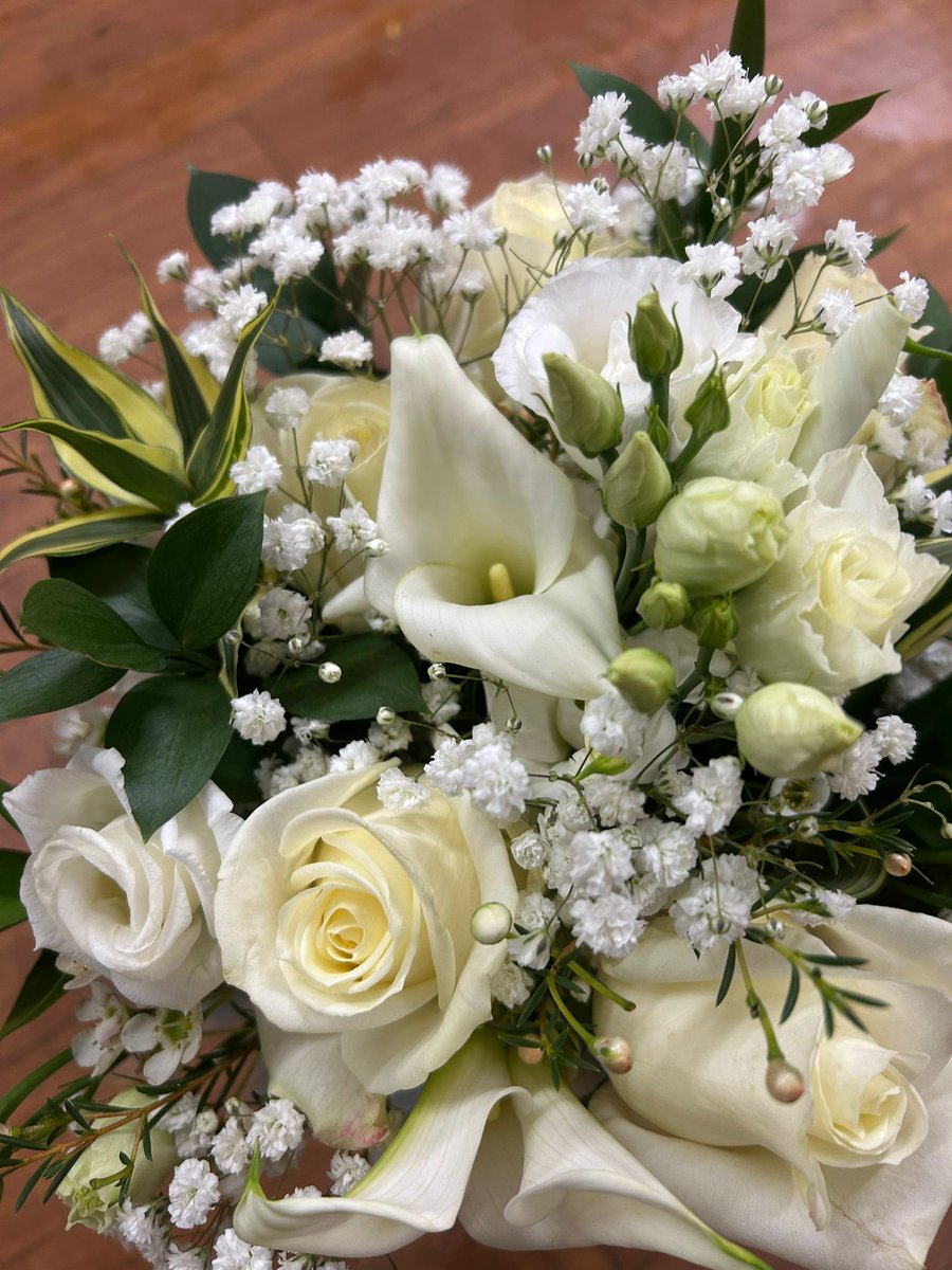 Bromborough Flowers tweet media