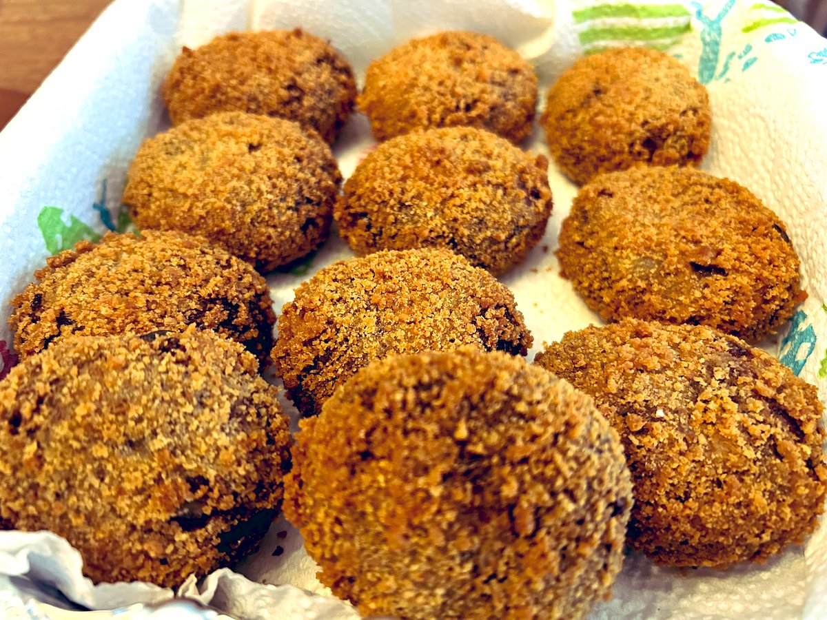 soulonatraipse's tweet photo. This is happening quite often these days 😀
#beefcutlets https://t.co/XFgXMpLgfY