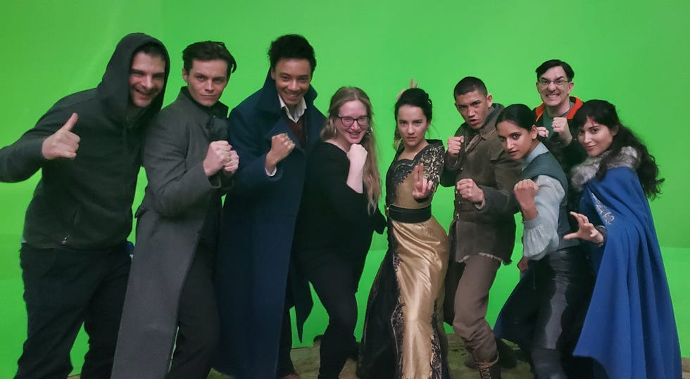 crow_dia / Save Shadow and Bone / Six of Crows tweet media