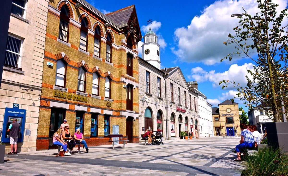AmericanIrishSL's tweet photo. Sister Cities of the Week
Chandler, Arizona and Tullamore, Ireland
Since 2009, both cities have built strong educational, cultural, and enterprise links, showcasing the power of lasting Irish American connections 🇮🇪🇺🇸 https://t.co/YyfzeMjxbJ