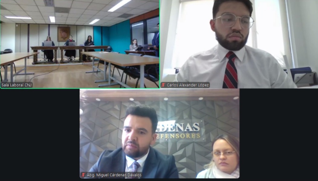 CorteNacional's tweet photo. 🟢#SalaLaboralCNJ | Dra. Consuelo Heredia (ponente), Dra. Katerine Muñoz y Dra. Enma Tapia instalan audiencia. https://t.co/2rSWe8bkYB