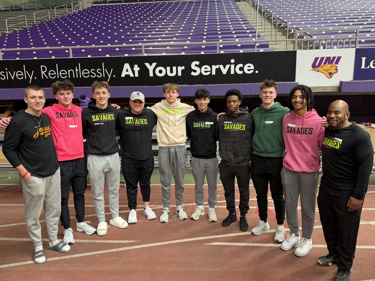 savages7v7's tweet image. More than athletes — future leaders. 

Savages 18U spent their morning volunteering and giving back to the community!

@BaylorPetrie13 @1taycarter @Giannigary_39 @jadyn_perkins1 @Caleb_dickey3 @ajwilly27 @T_Sayles18 @savagepenguin14  @CasonManahl @willfever_ @richard1carter…