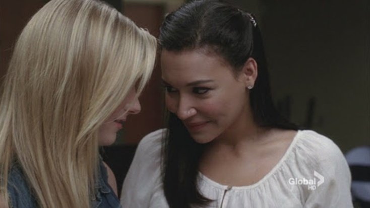 sglowsm's tweet image. the way santana looks at brittany is so cute. she’s the most in love woman in the world 😭