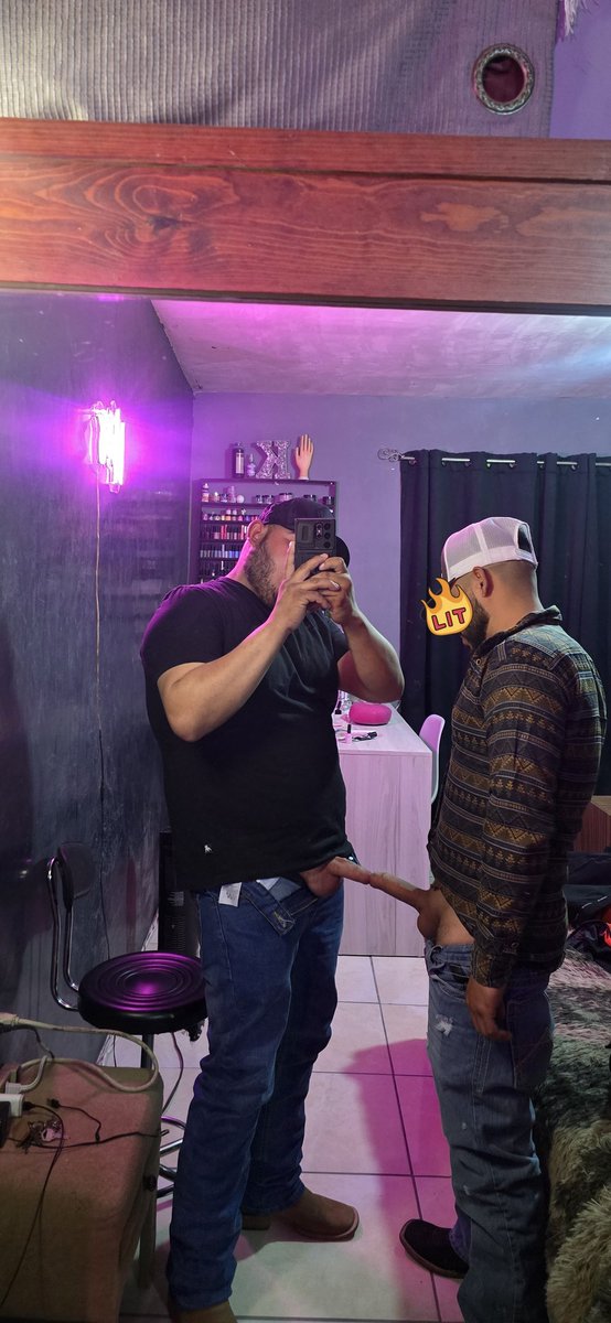 LuisFal43684245's tweet photo. Foto de compis✌️ https://t.co/FVo7dIyJJw