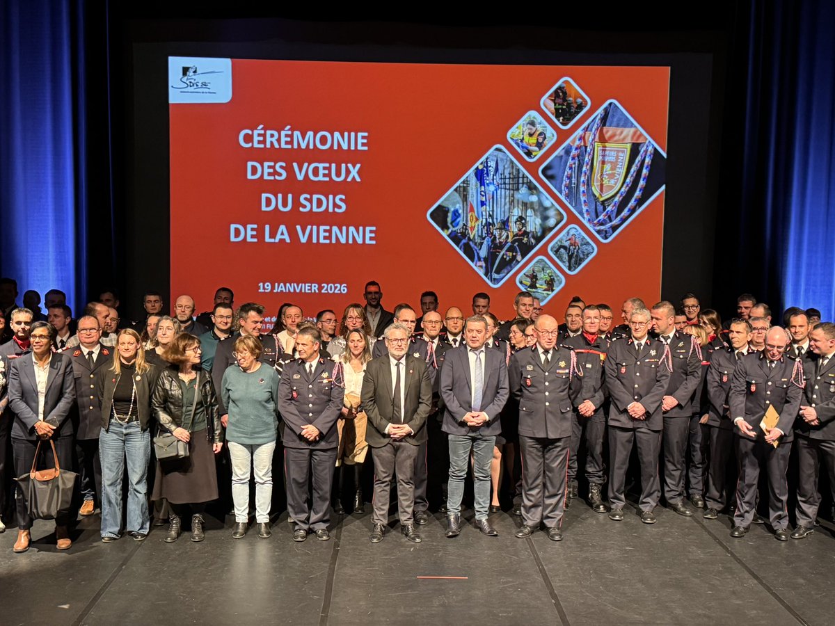 ✨ #Voeux2026 Cérémonie de vœux du <a href="/sdis86/">@sdis86</a> autour de <a href="/Bcoquelet86/">Benoît coquelet</a> et le conseil d’administration.

J’ai rappelé le soutien financier important du <a href="/departement86/">Département de la Vienne</a>. Nous participons à protéger et promouvoir le modèle de sécurité civile français

🙏 Merci à tous les Sapeurs-pompiers