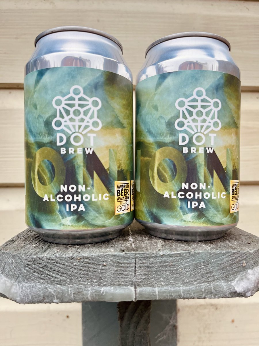 Bilcro's tweet photo. A 0.5% Irish IPA from @DOT_Brew for #ModerateMonday. Tart, hazy and lively with juicy tropical hops and a hint of sweetness. Very nice!😋
Cheers!🍻
@keefmullin @j_k357 @PaulOBrien10 @pcr123 @CorkBeer @Imagicranium @ephoustonbill @BADONICUS @FiShoop @mjpm67 @DKenni @BertSmedley https://t.co/xJTW9e89te