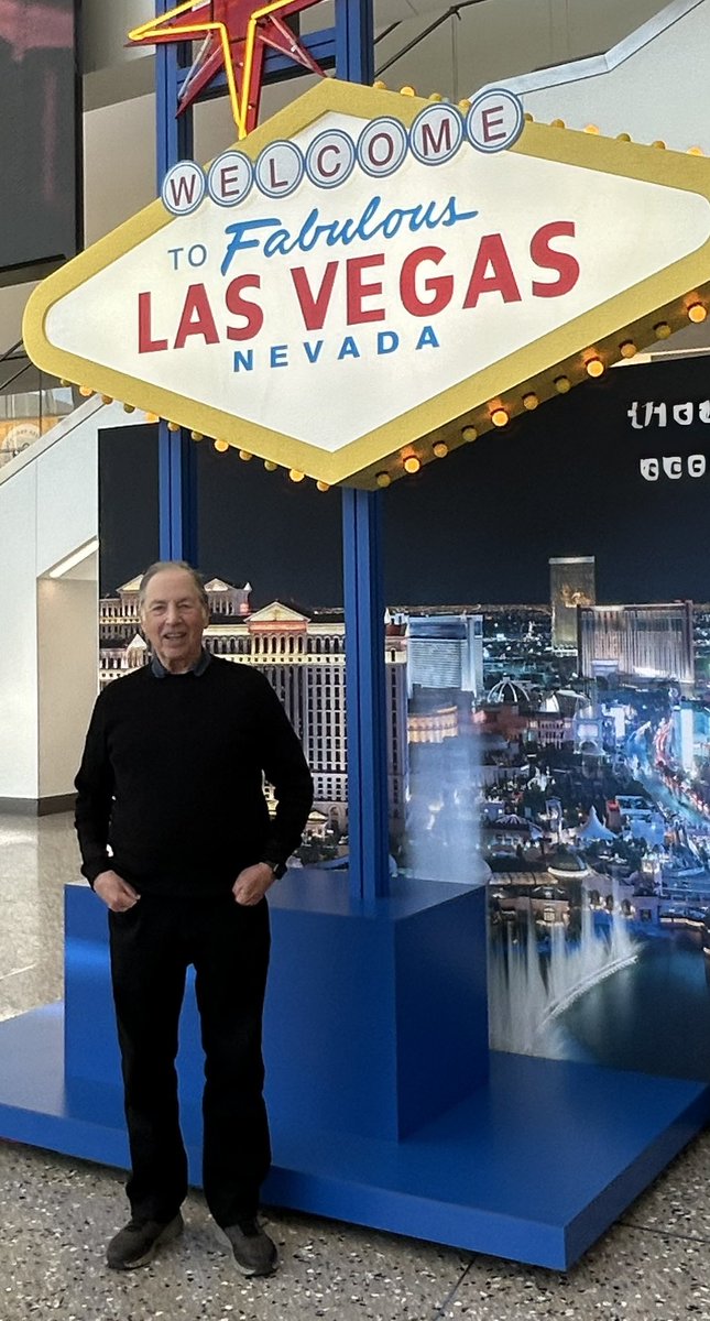 drperelman's tweet photo. “ New Castle’s Las Vegas Guys - Gangsters,Gamblers &amp; Dealers” will be available tomorrow, January 20, on Amazon, The History Press website, Barnes &amp; Noble and other bookstores via a special order. Follow the zany escapades as this crew teeters on the right side of the law. https://t.co/3Pm46GXO0J