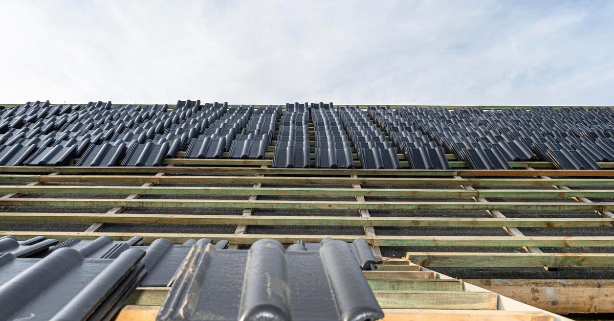 Different roofing materials come with unique strengths, lifespans, and weather responses. Understanding these can help you choose what’s best for your home and climate — and highlight why regular maintenance matters year after year. monkeylink.co/e0079b