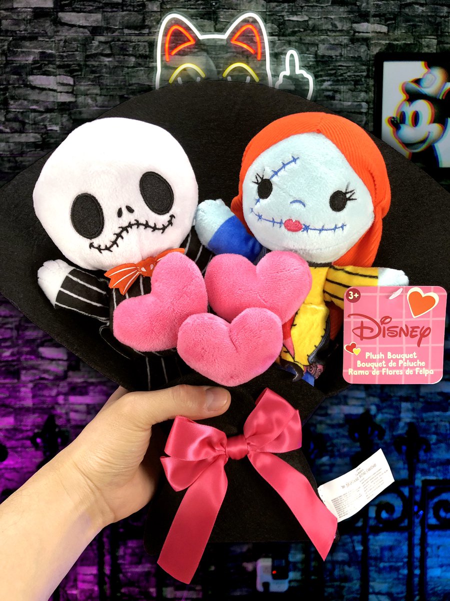 6 Peluches para regalar en SAN VALENTIN!!!
🐻❤️✨

⬇️link del video⬇️

fb.watch/EKkwv2rL3h/