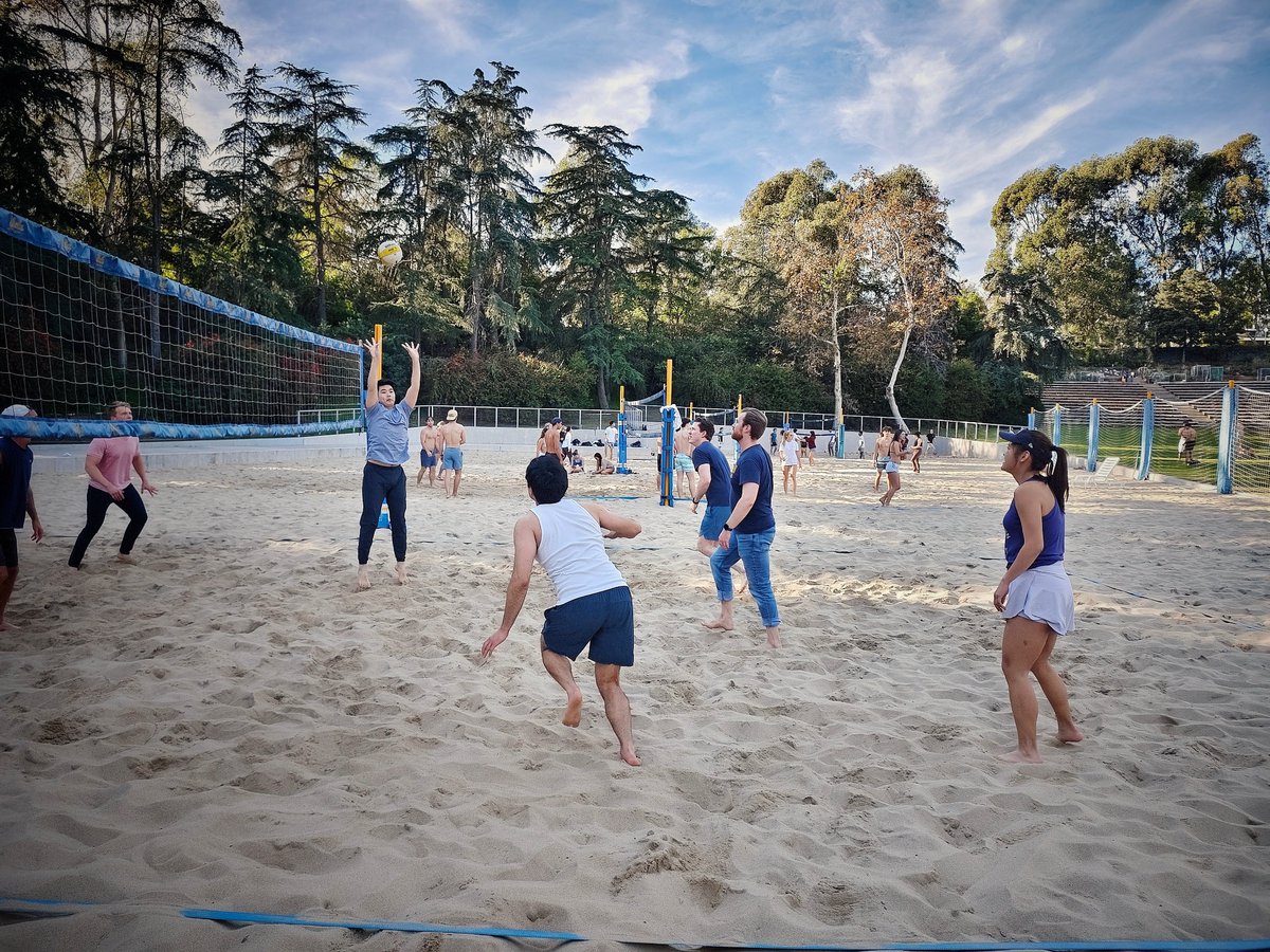 Scott Eggener tweet media