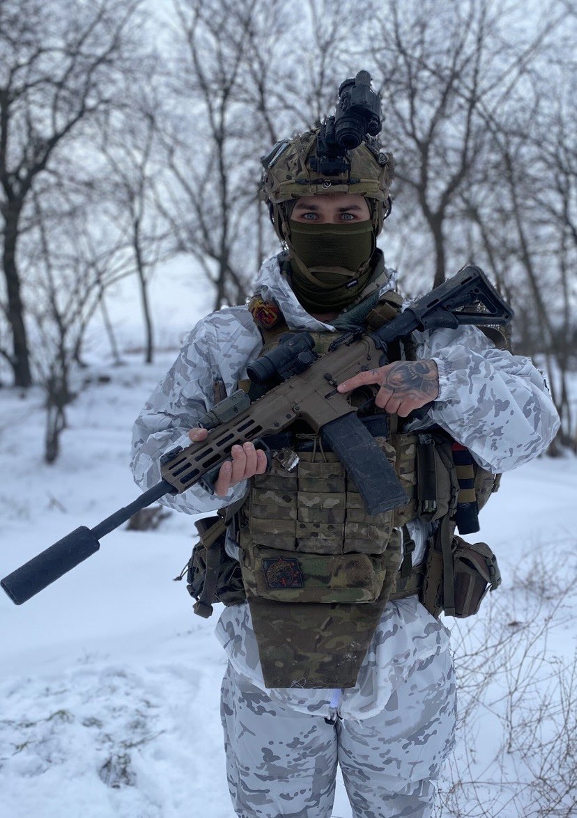 I was born in Norway. I’m used to snow. I’m used to the cold.
Now I stand in Ukraine, in one of the hardest winters this country has seen in years.We have snow. We have freezing temperatures like not seen in years. The power is out. No heating. No warm showers. Water freezes.