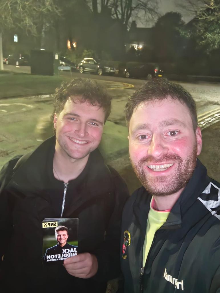 Michael Hutchison tweet media