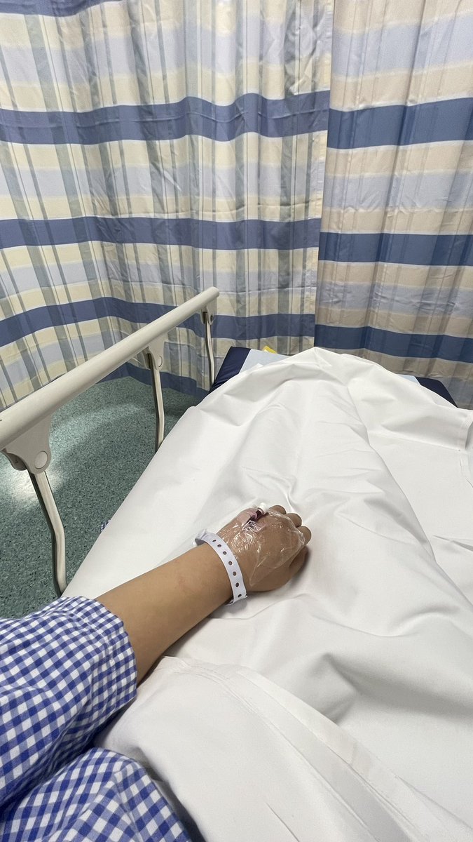sarosh__79's tweet photo. الحمدالله على الصحه و العافيه ، والحمدالله على خير ربي لي 🤍🤍🩵 https://t.co/5TOGthJGIO