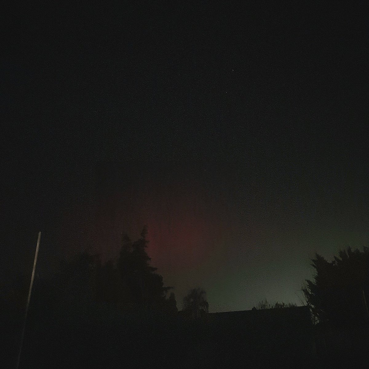 CallmeFIFTY_92's tweet image. First signs of the aurora from Norfolk UK  hyperlapse picking it up well