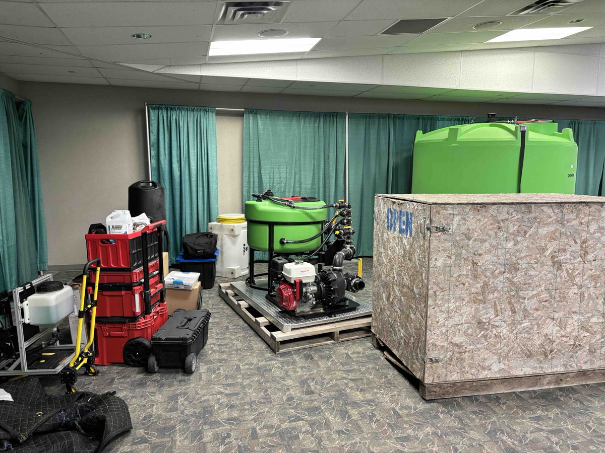 FreeformP's tweet photo. Quick Turnaround! From Saskatoon to Brandon for @MBAgDays  Jan 20-22!  Thanks to everyone who stopped by the booth @PrairielandPark  last week.  Swing by the Manitoba Room @Keystone Centre  to take at look at our chembine chem. mixing line up and much more!! #agdays2026 https://t.co/RYGL9je7Ra