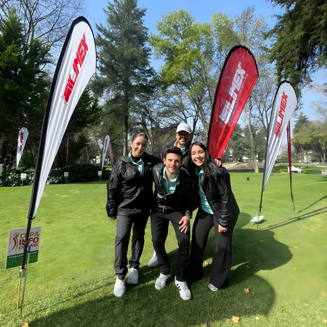 InfochannelMX's tweet photo. #CopaInfochannel | Un juego impecable requiere un equipo en perfectas condiciones. ⛳️✨

@Silimex  presente en la Copa Infochannel 2026.

Así como un golfista cuida sus palos para lograr el tiro perfecto, en la industria TI también es muy importante el mantenimiento preventivo es la clave para la continuidad y eficiencia de cualquier infraestructura.

#Solimex presente en el green para recordar a los socios de negocio que el éxito no solo está en la potencia del swing, sino en el cuidado de los detalles.

#Silimex #CopaInfochannel2026 #MantenimientoTI #PrecisiónEnElCampo #LimpiezaEsRendimiento