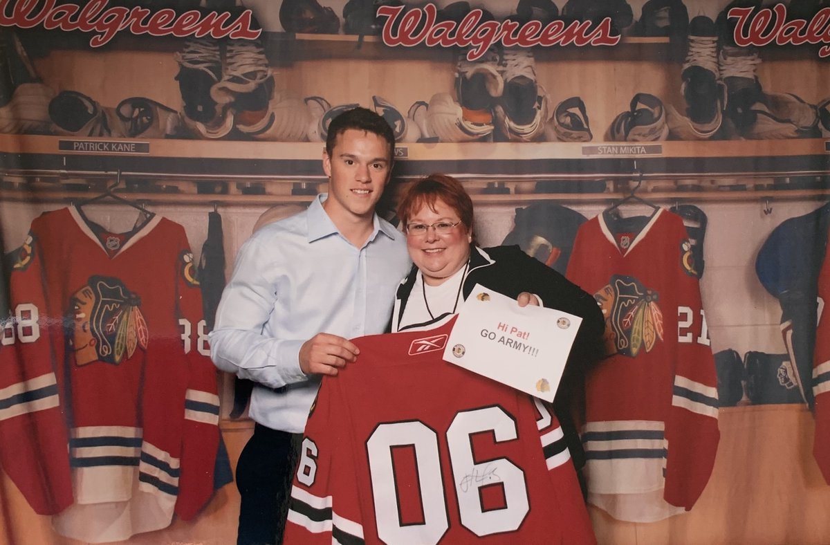 Chicago Blackhawks tweet media