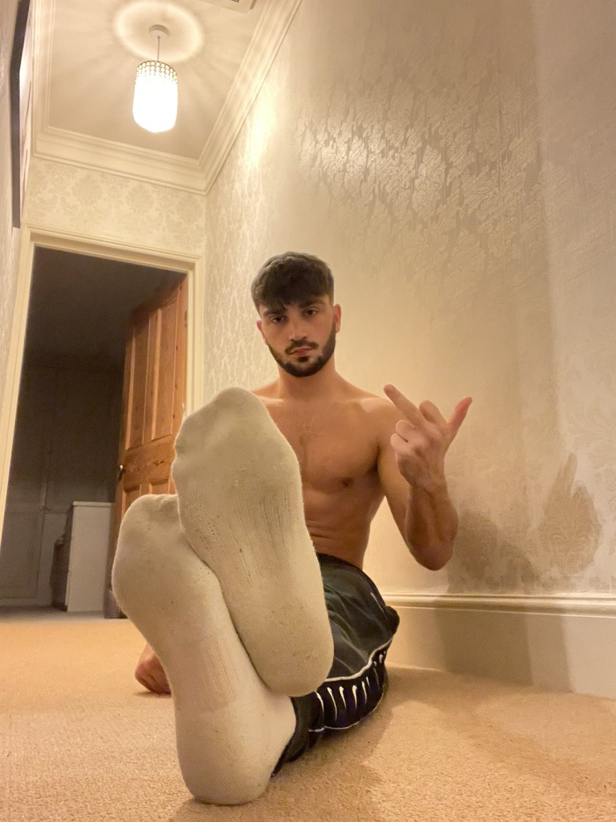 These sweaty white socks absolutely stink, tribute if you’d put ur nose in them😵‍💫