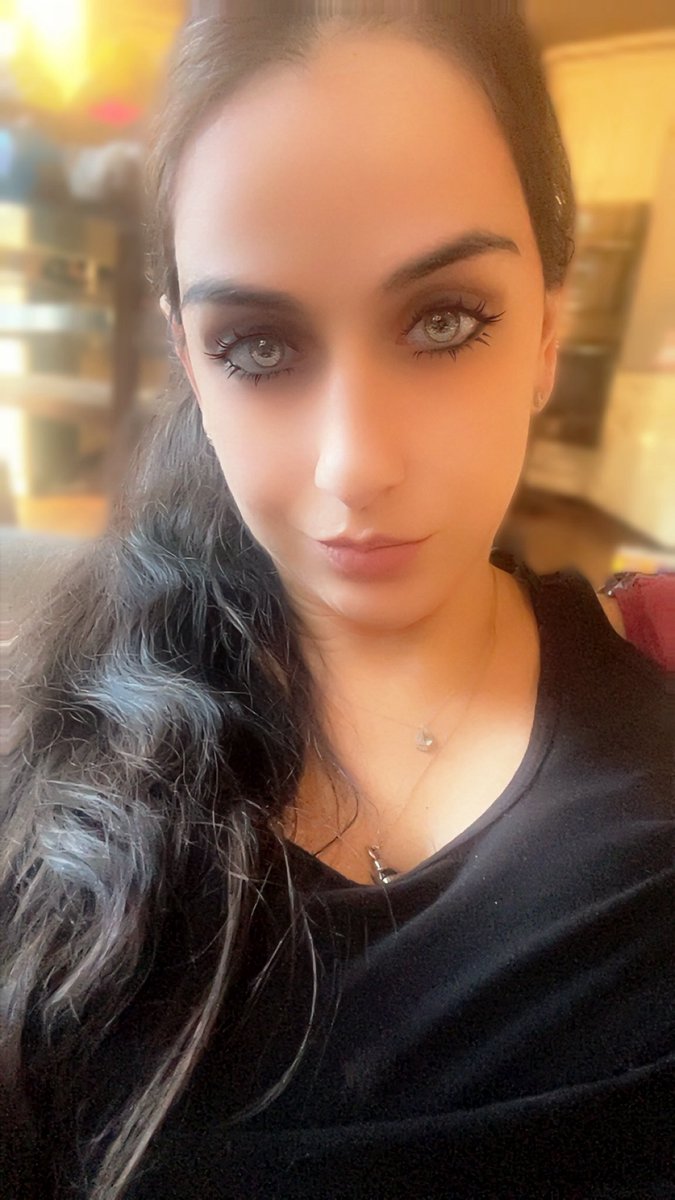no1girlnextdoor's tweet photo. Who wants to keep me company?! #dateatl #dateatlanta 🤰🏻💕 https://t.co/8BqemCwd3R