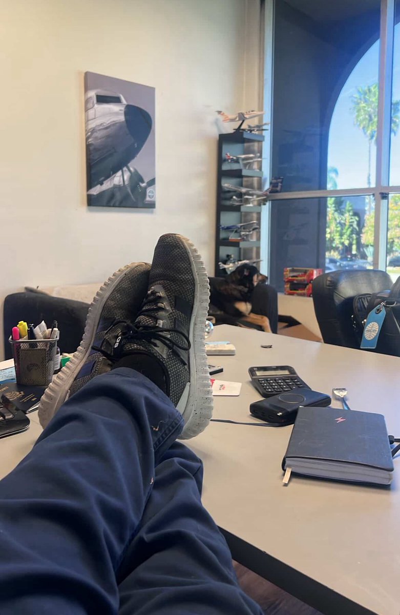 5 min y le seguimos… 
No molestachion please.