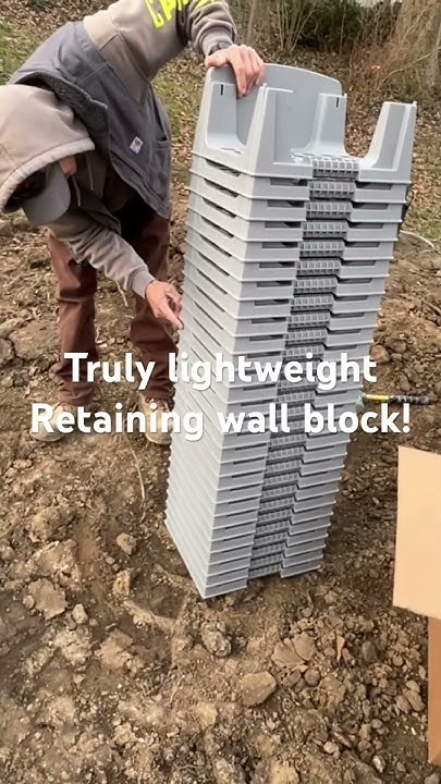 👍 Innovation can be many things? Here we have innovation that saves time, space and labor. Its easily identified in this simple short video clip and makes me laugh!!🌱youtube.com/shorts/vENXZuU… #retainingwalls #livingretainingwalls #plantablewalls