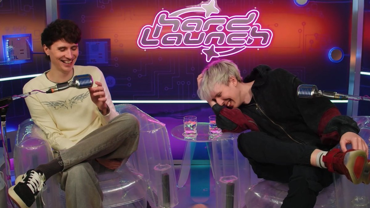 luvdnpz's tweet image. pls be this happy forever i beg