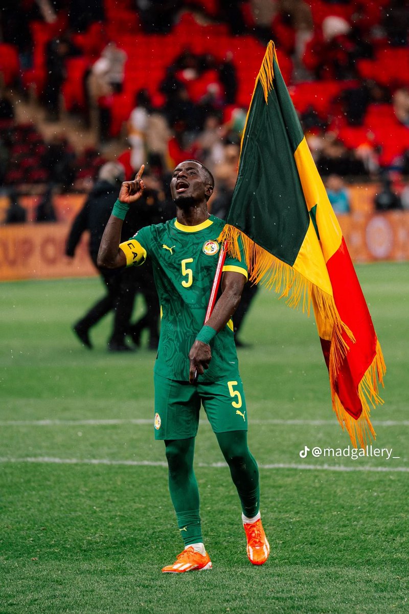 Vous imaginez que cet homme a joué toutes les minutes de la CAN…
Il mérite des coeurs♥️