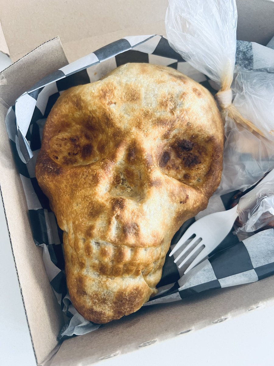 AztecRage's tweet image. Lunch time 💀