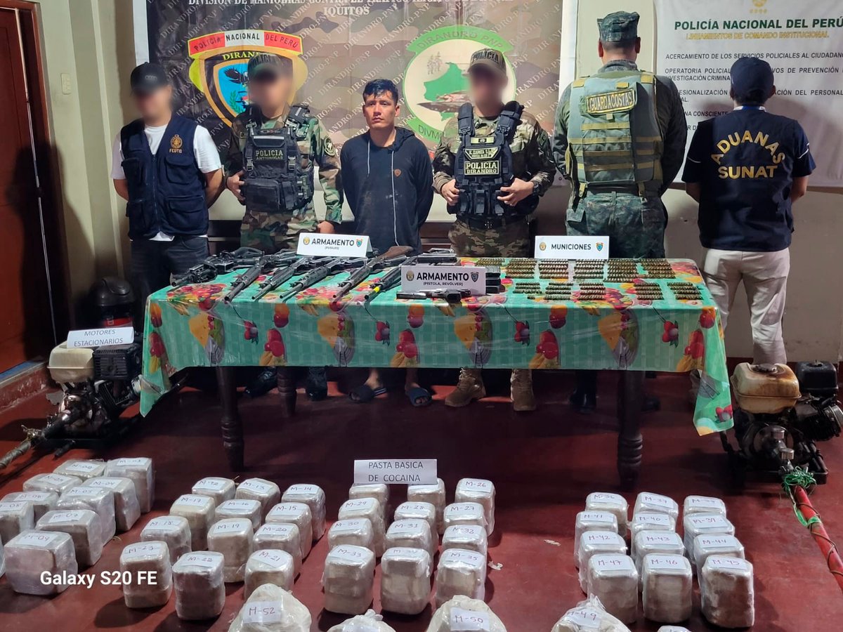 MGP_DICAPI's tweet image. Durante el operativo “Maquina I“ realizado en aguas del rio Amazonas, provincia de Maynas, la Jefatura de distrito de Capitanías 5 con apoyo del personal de la Capitanía de Puerto de Iquitos, Unidad de control fluvial Rio Tamshiyacu. acortar.link/iAQGTl