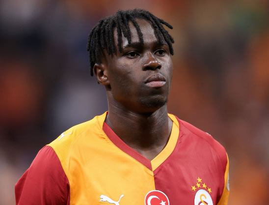 Wilfried Singo'nun tendon sakatlığı nedeniyle sezonu kapattığı haberleri geliyor. Umarım doğru değildir.