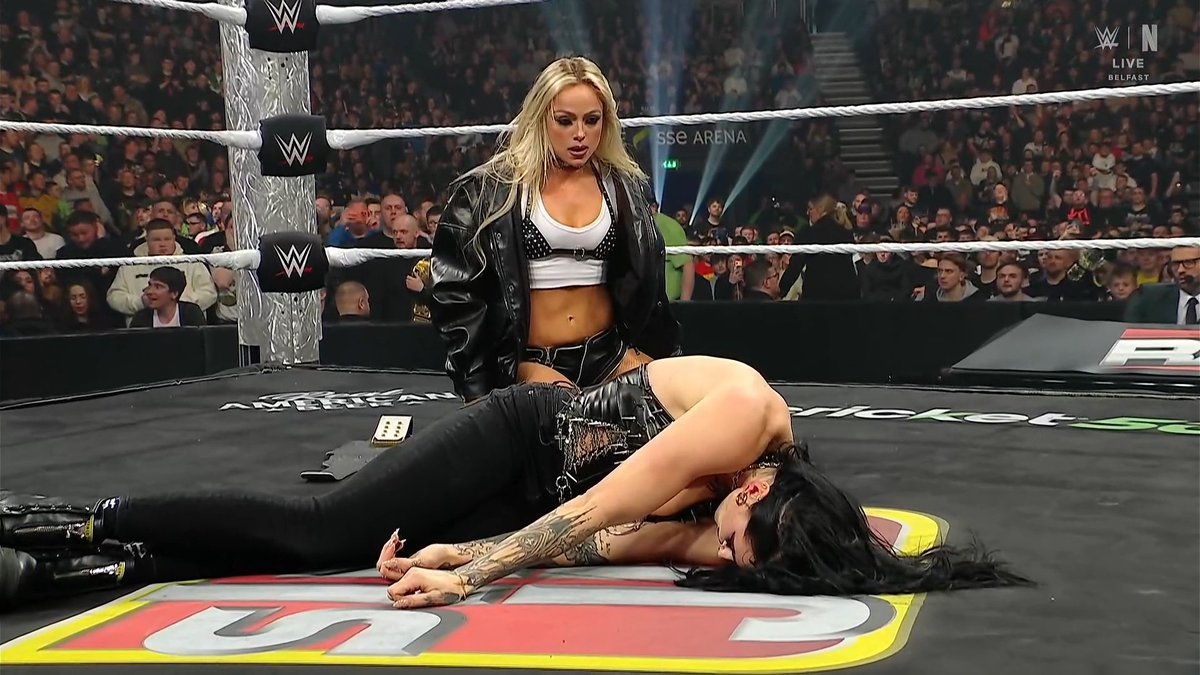 ExposingIWC's tweet photo. Congratulations to your 2026 Royal Rumble winner. 

Liv Morgan is the main character. #WWERaw https://t.co/a7M77Uw9Qp