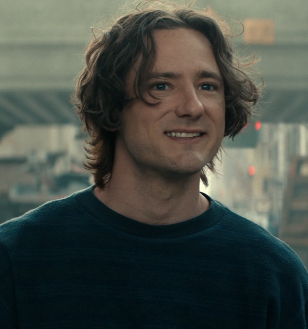 “we have                                     “i know i
dating rumors”                         started it”